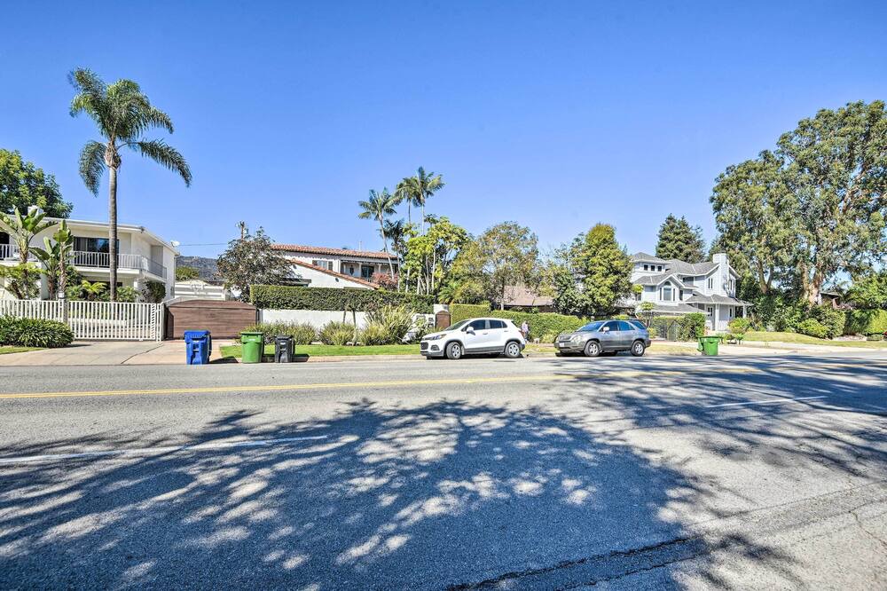 Photo of Others in Pacific Palisades