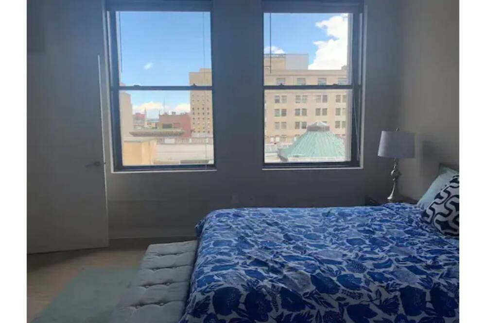 Photo of Bedroom in Inner Harbor