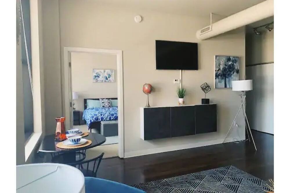 Photo of Bedroom in Inner Harbor