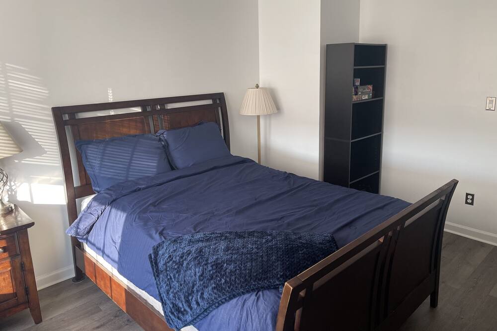 Photo of Bedroom in Aldie