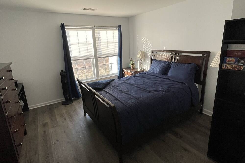 Photo of Bedroom in Aldie