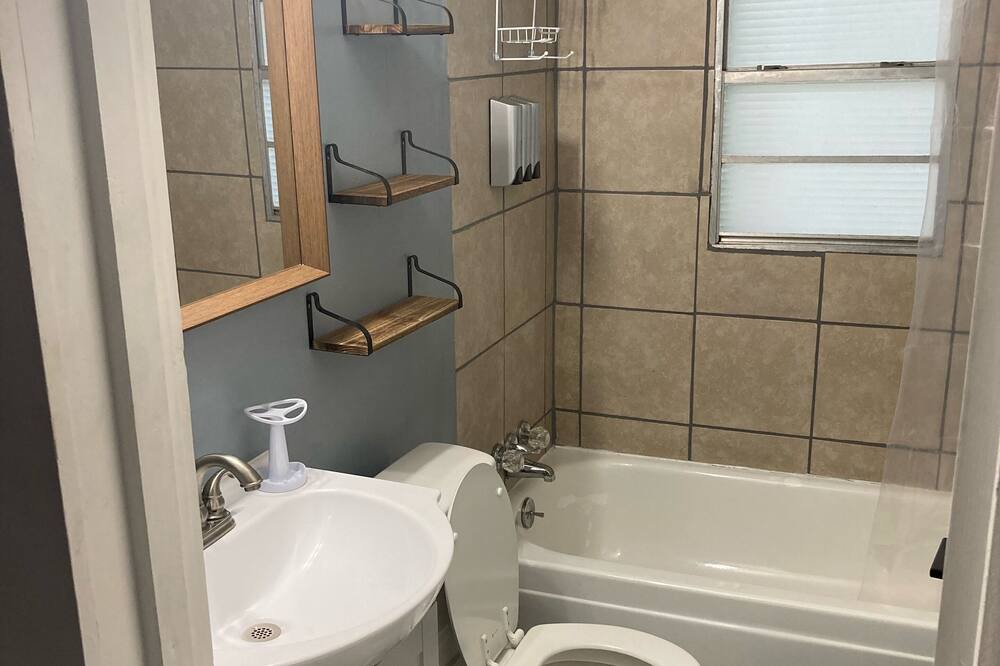 Photo of Bathroom in Mobile
