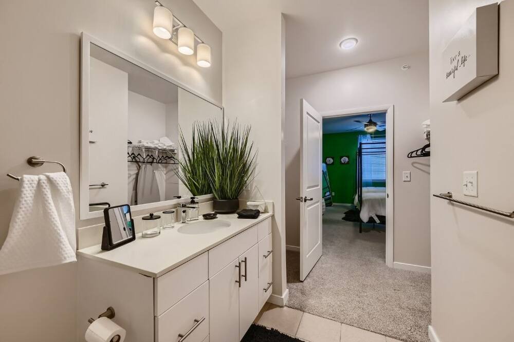 Photo of Bedroom in Downtown Baltimore