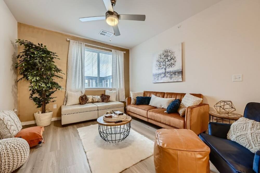 Photo of Livingroom in Downtown Baltimore