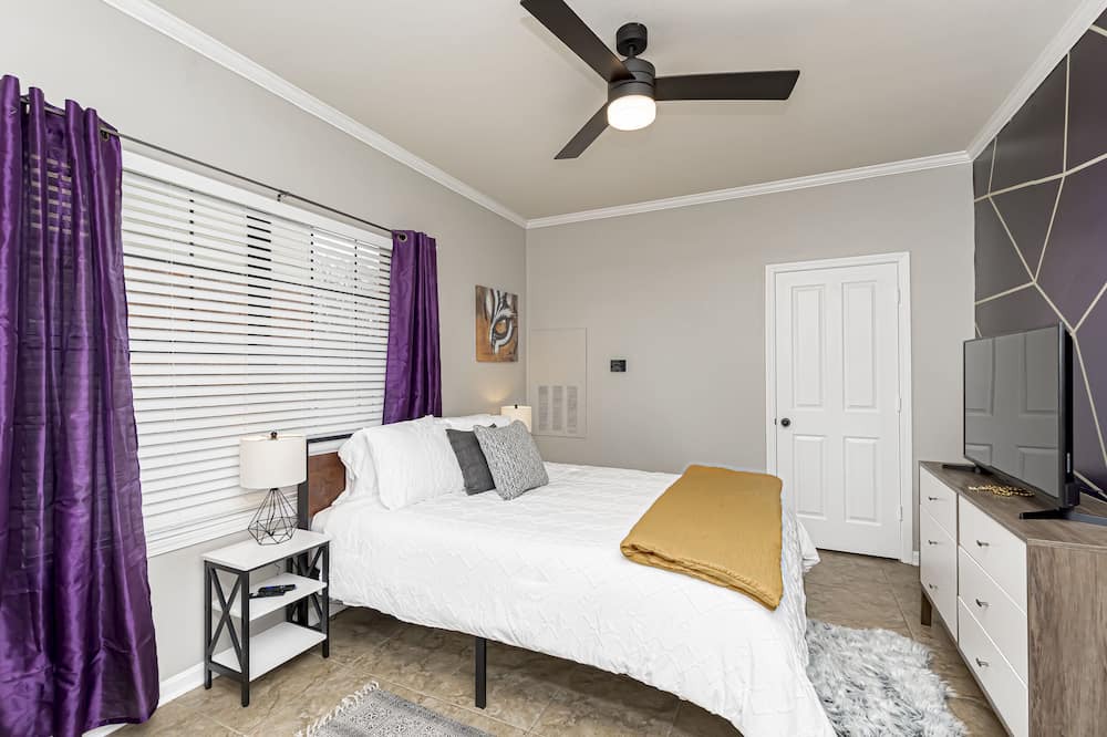 Photo of Bedroom in Highlands - Perkins