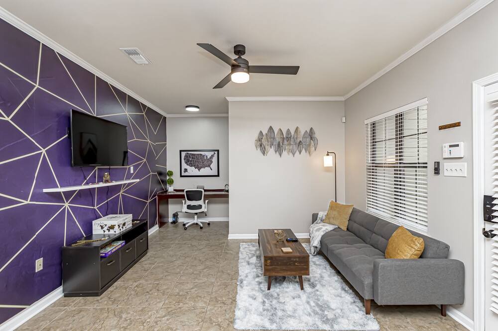 Photo of Livingroom in Highlands - Perkins