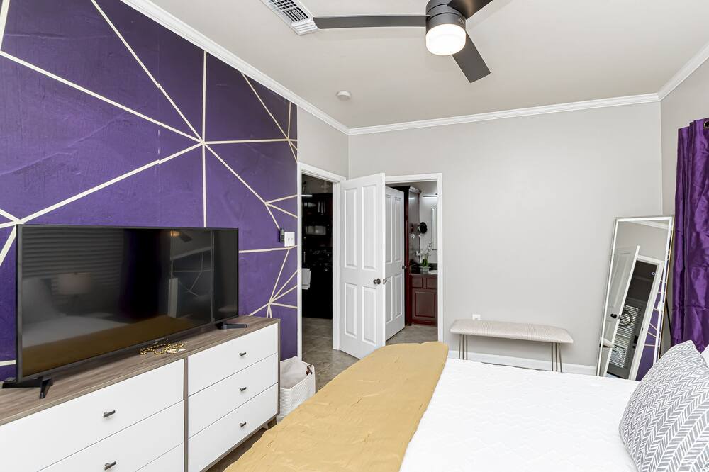 Photo of Bedroom in Highlands - Perkins