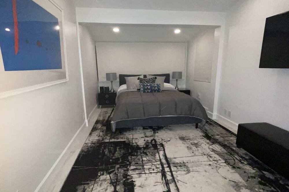Photo of Bedroom in Venice Canals