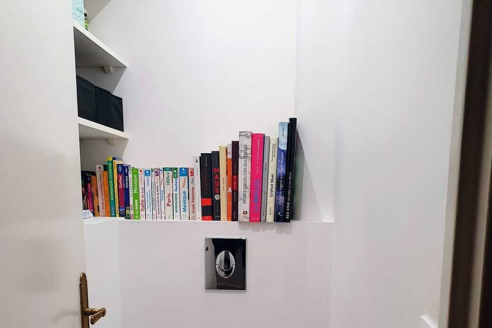 Photo of Bathroom in Prince–Marmottan