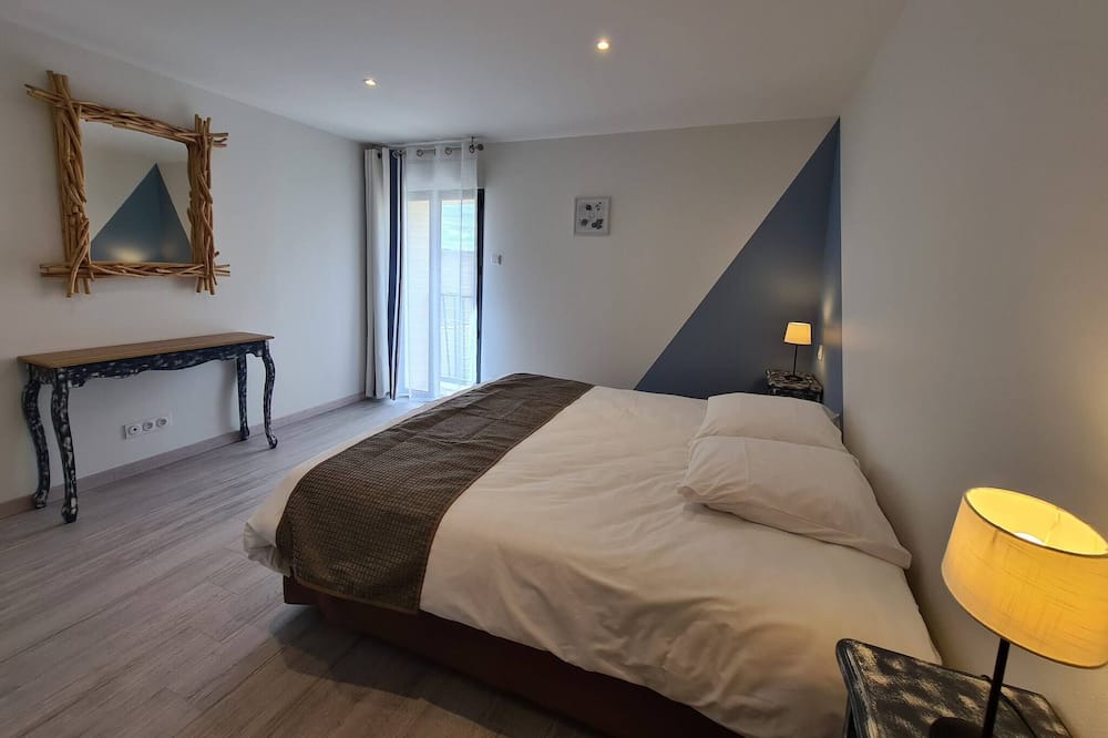 Photo of Bedroom in Othis