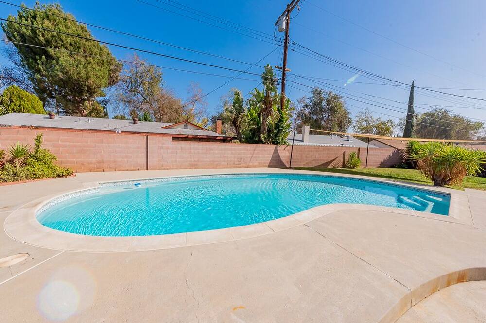 Photo of Outdoor in West Hills