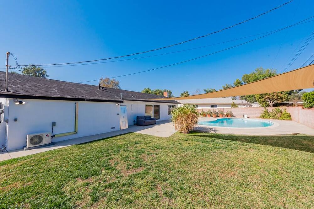 Photo of Outdoor in West Hills