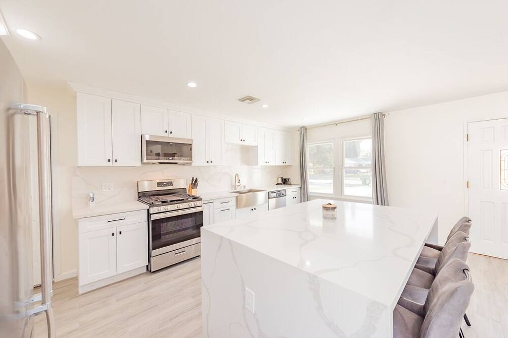 Photo of Kitchen in West Hills
