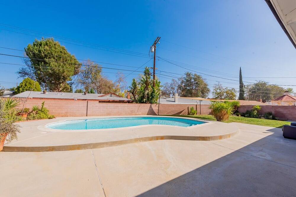Photo of Outdoor in West Hills