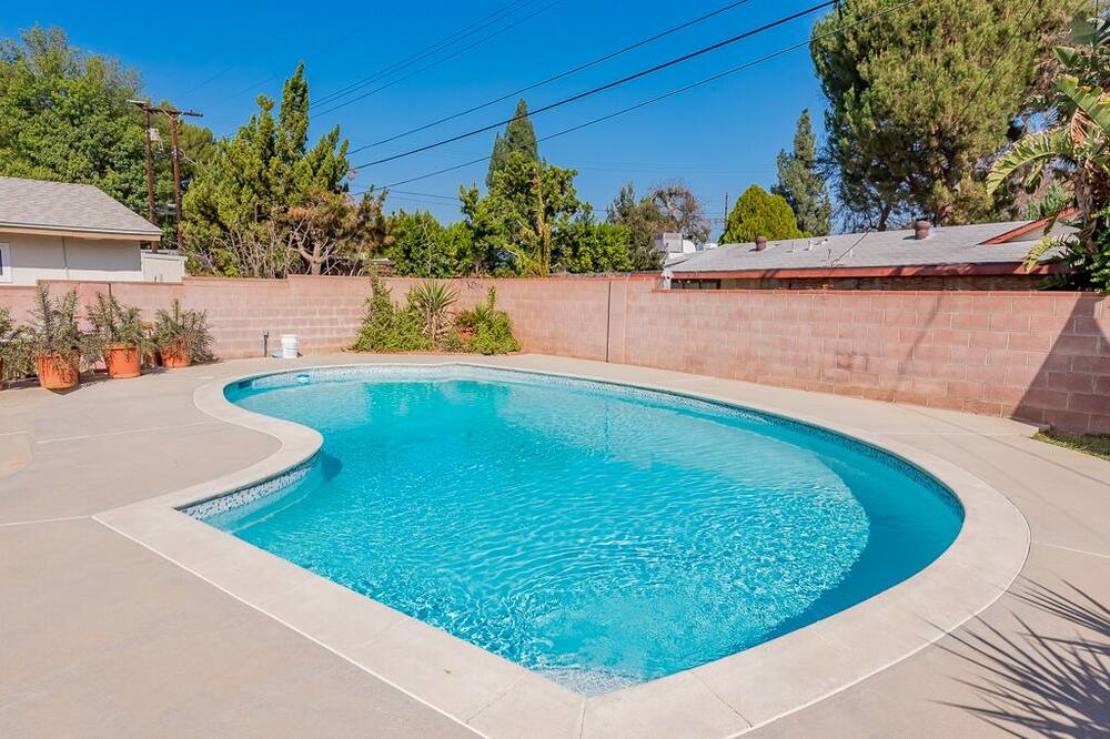Photo of Outdoor in West Hills