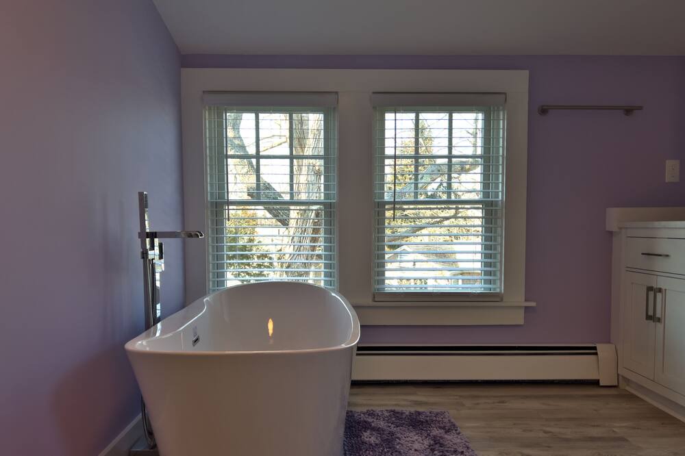 Photo of Bathroom in Wareham Center
