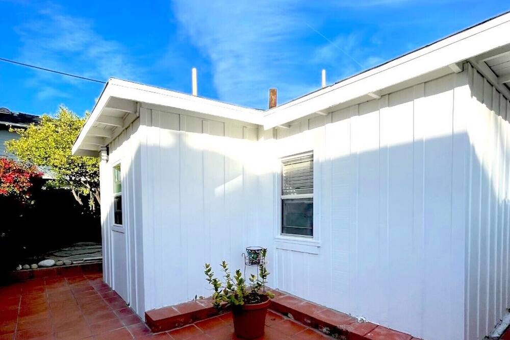 Photo of Outdoor in Oak Park