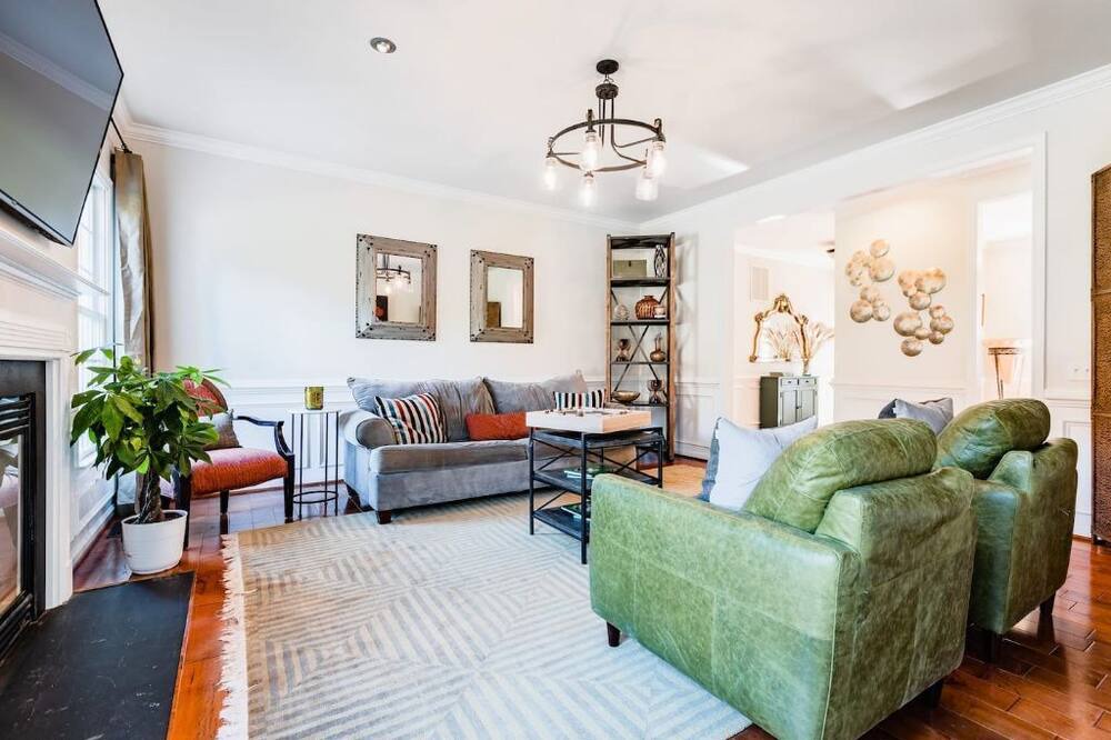Photo of Livingroom in Purcellville
