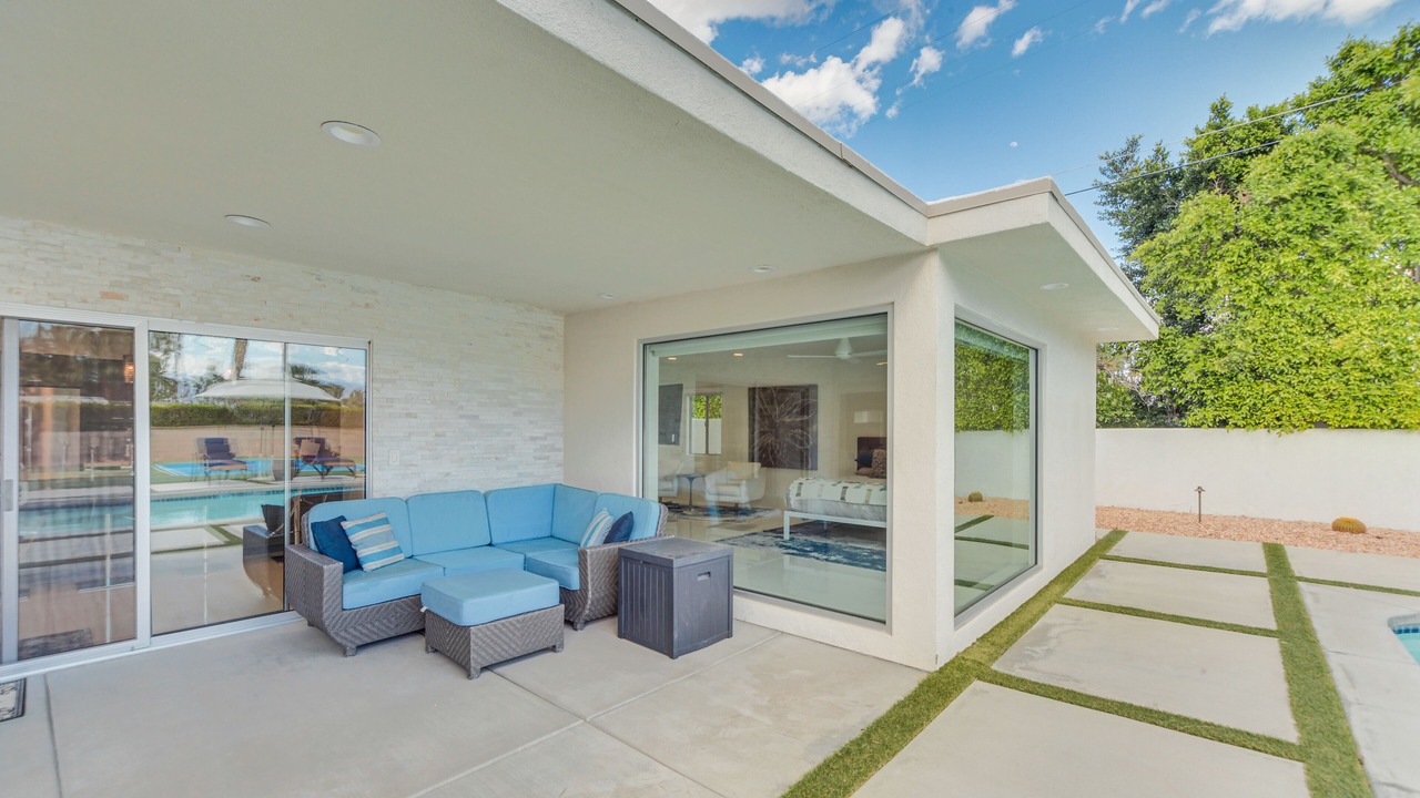Photo of Patio Balcony in Vista Las Palmas