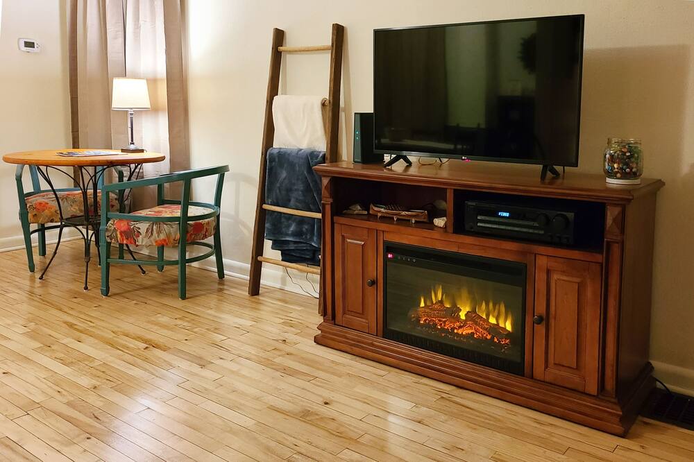 Photo of Livingroom in Ely