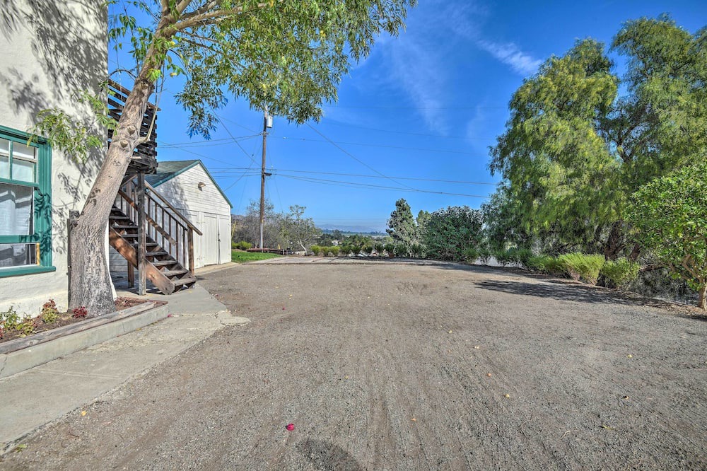 Photo of Outdoor in Santa Paula