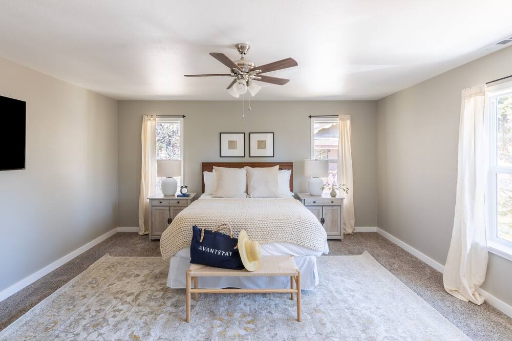 Photo of Bedroom in Fawnskin