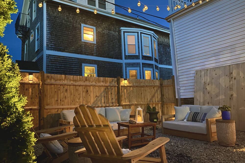 Photo of Patio Balcony in Yachting Village