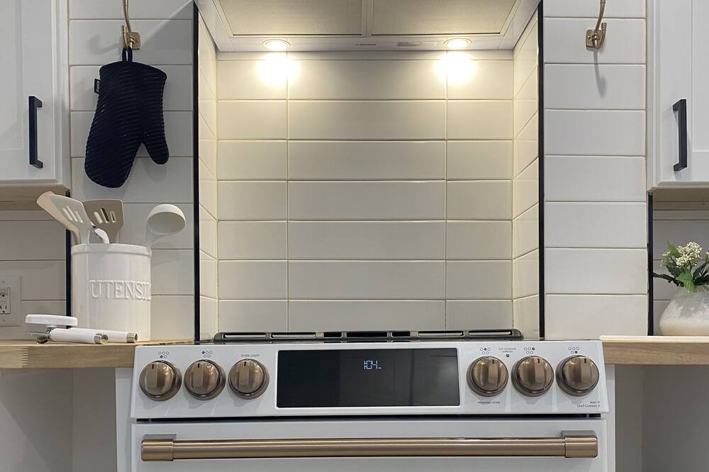 Photo of Kitchen in Yachting Village