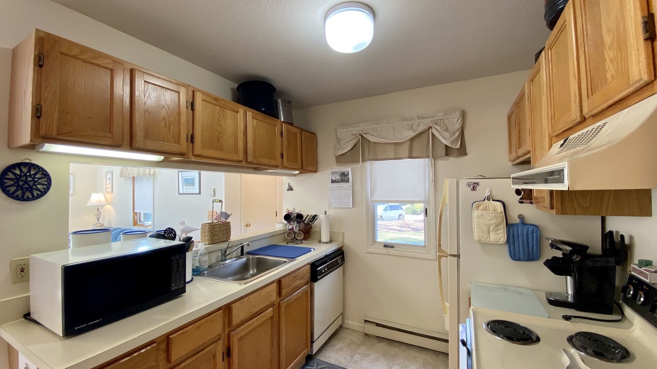Photo of Kitchen in Brewster
