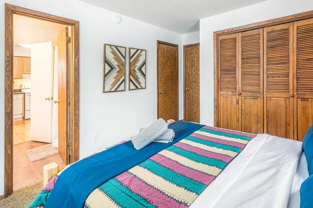 Photo of Bedroom in Crosslake