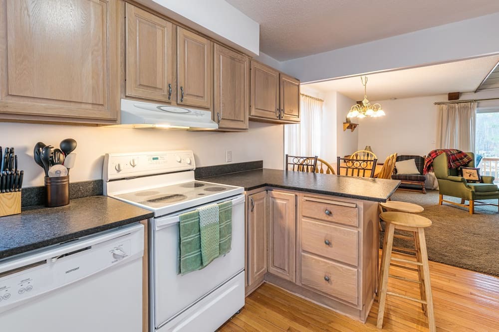 Photo of Kitchen in Crosslake
