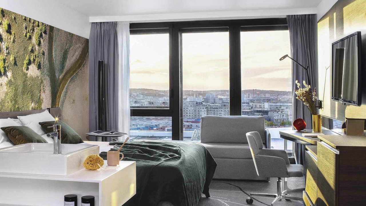 Photo of Bedroom in Saint-Lambert