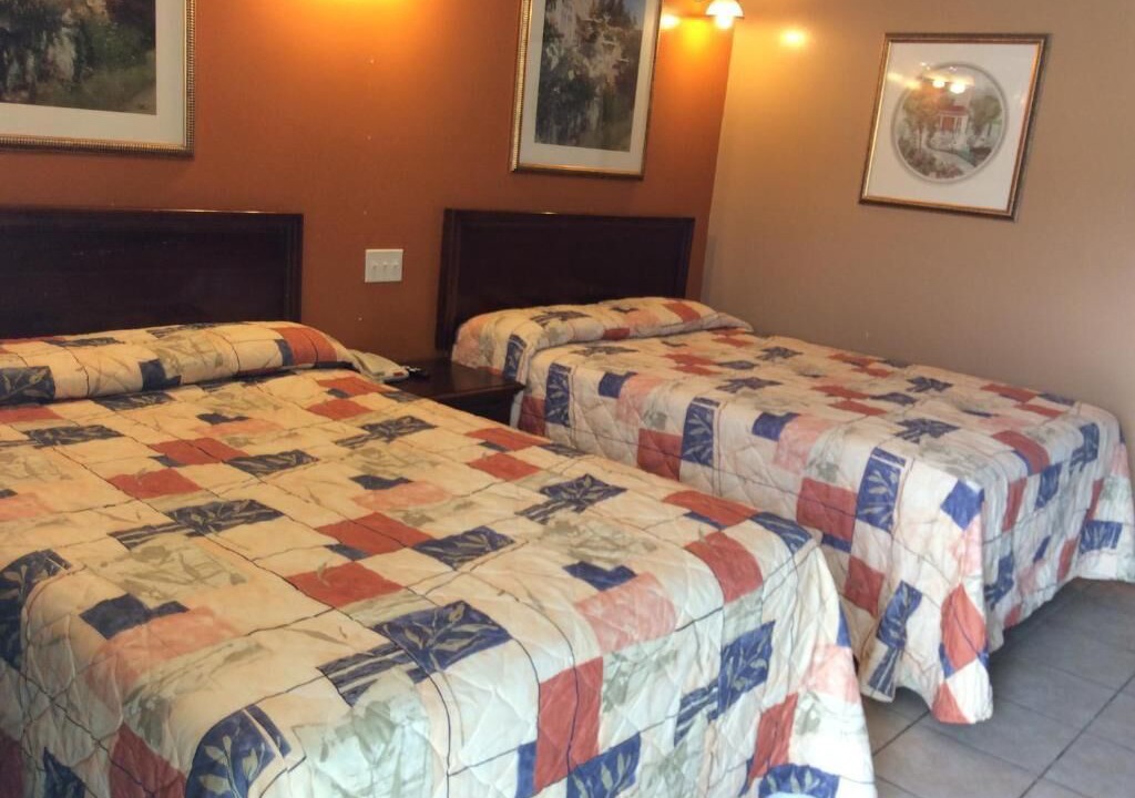 Photo of Bedroom in Abbeville
