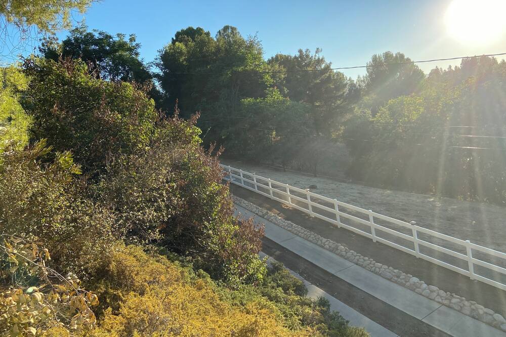 Photo of Others in Calabasas