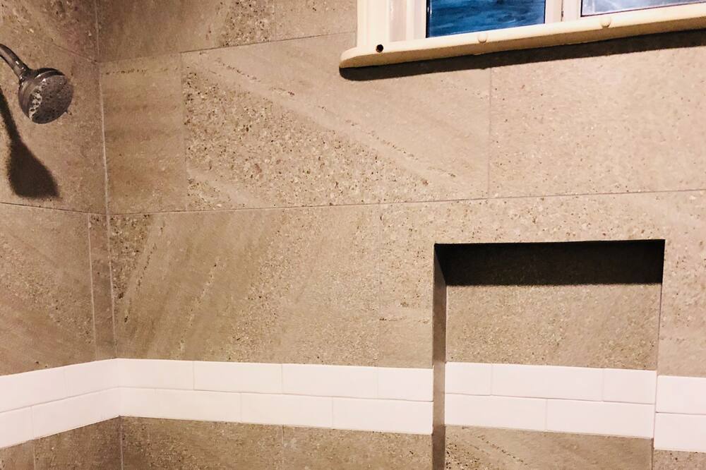 Photo of Bathroom in Calabasas