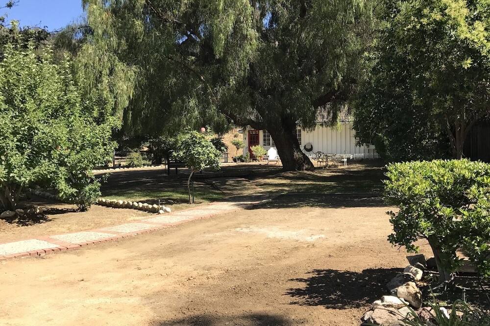 Photo of Others in Calabasas