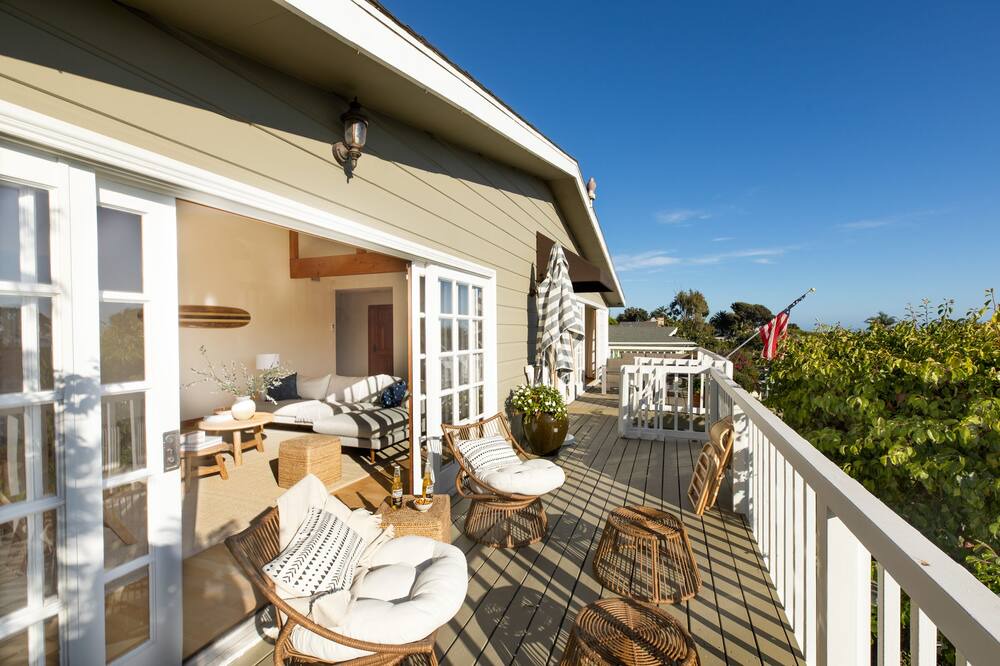 Photo of Patio Balcony in Western Malibu