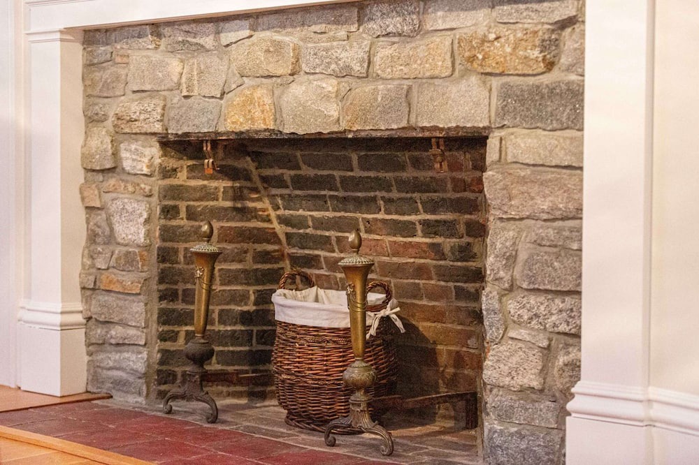 Photo of Livingroom in Amesbury