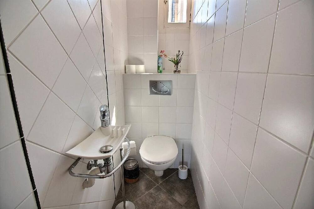 Photo of Bathroom in Notre Dame
