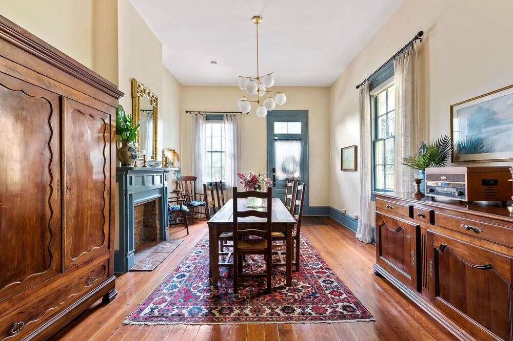 Photo of Livingroom in Treme