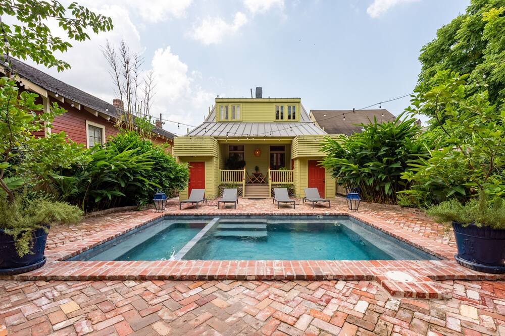 Photo of Outdoor in Treme
