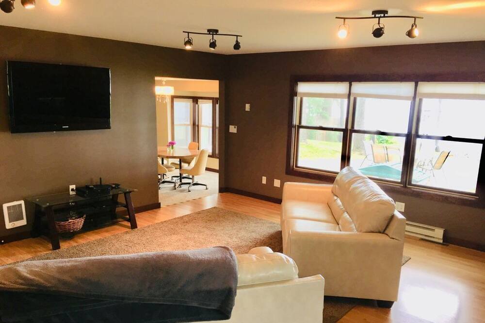 Photo of Livingroom in Fort Ripley Township