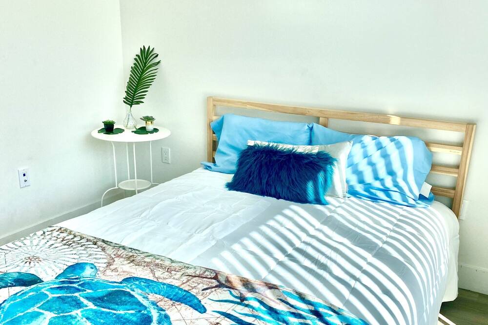 Photo of Bedroom in College Park