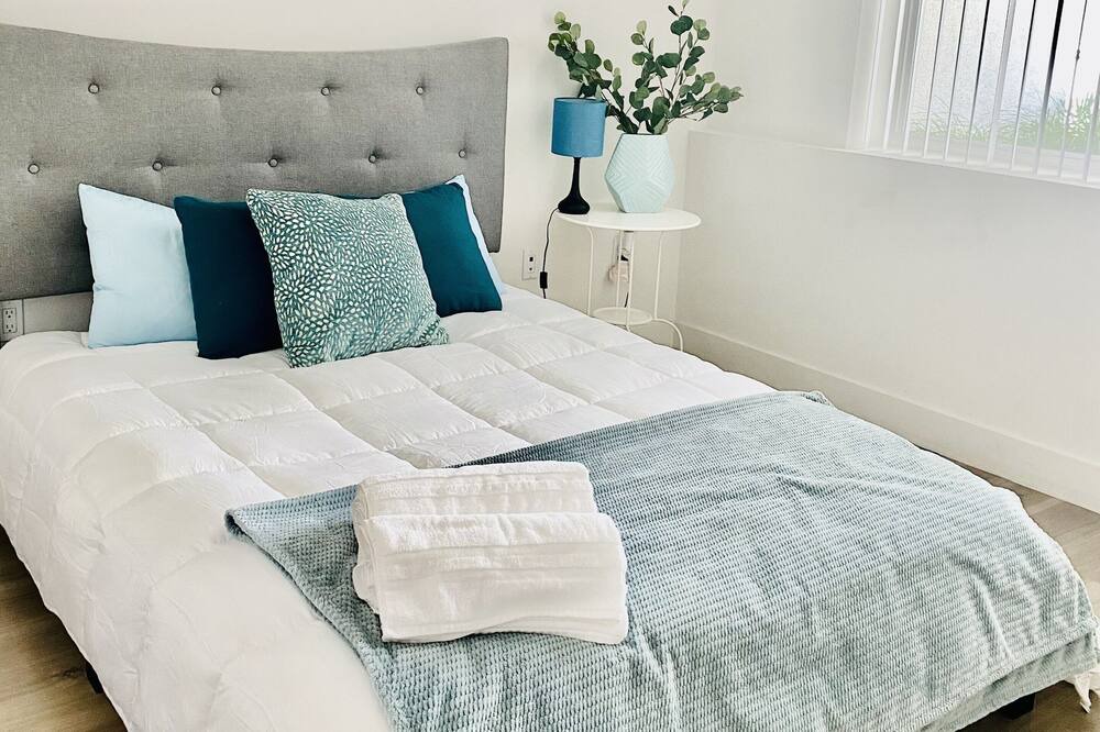 Photo of Bedroom in College Park