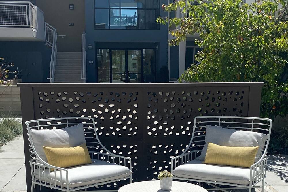 Photo of Patio Balcony in College Park