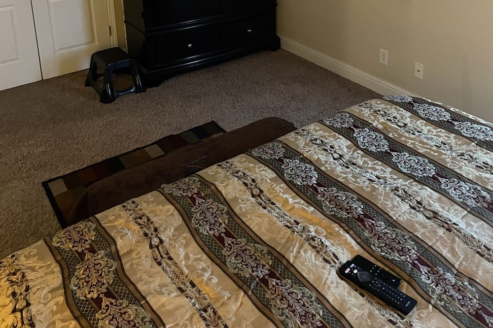 Photo of Bedroom in Mobile
