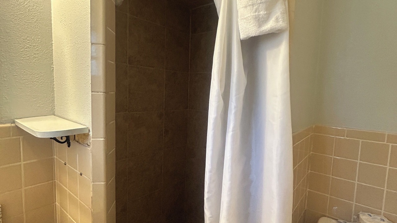 Photo of Bathroom in Oskaloosa