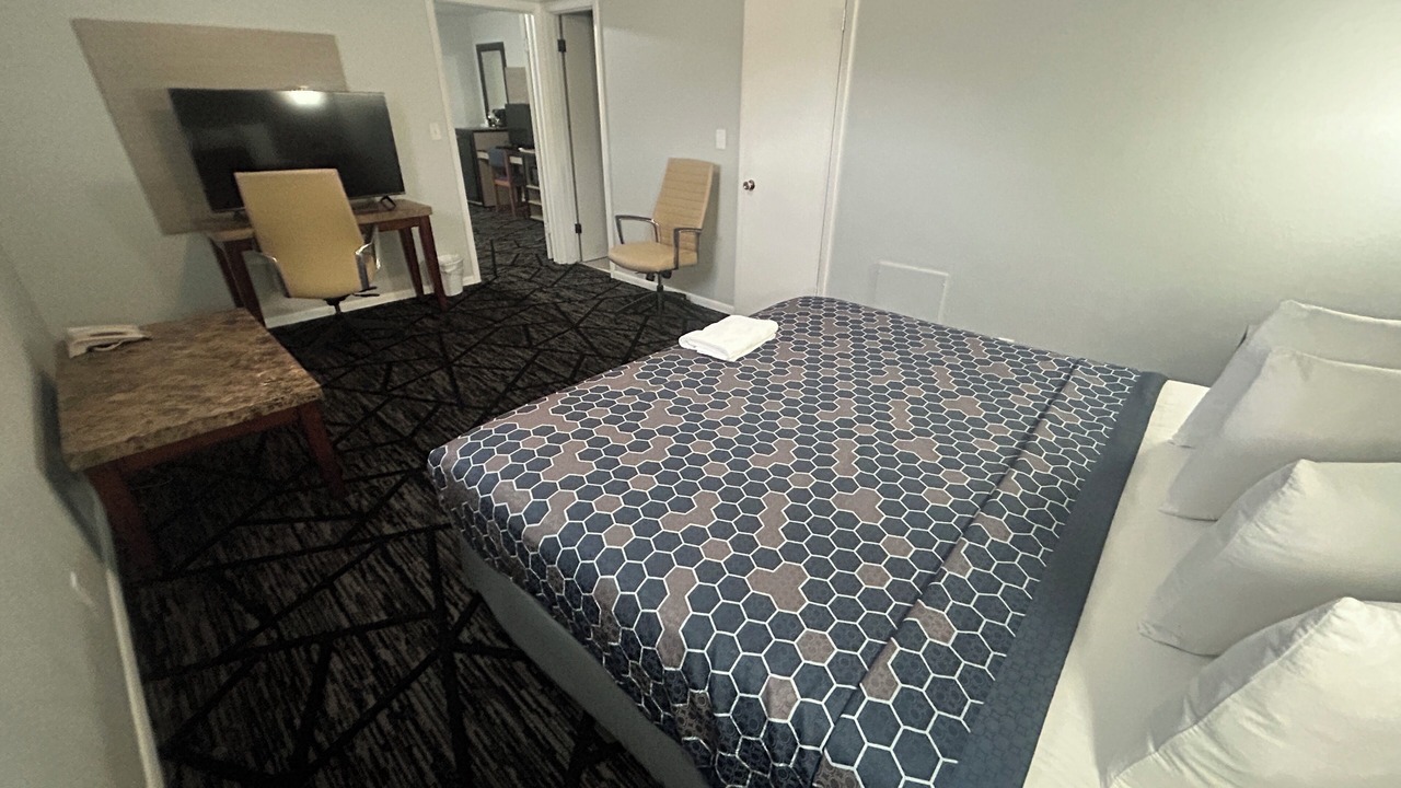 Photo of Bedroom in Oskaloosa