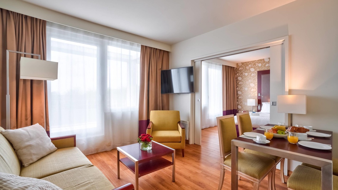 Photo of Bedroom in Roissy-en-France