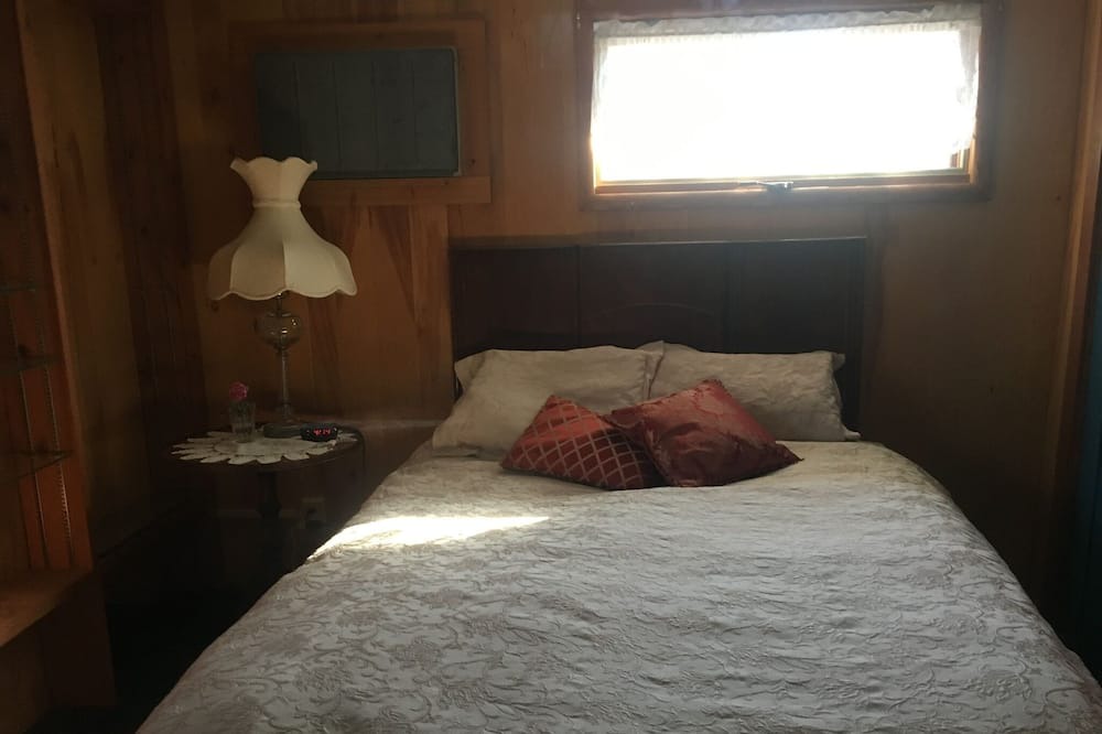 Photo of Bedroom in Waupaca